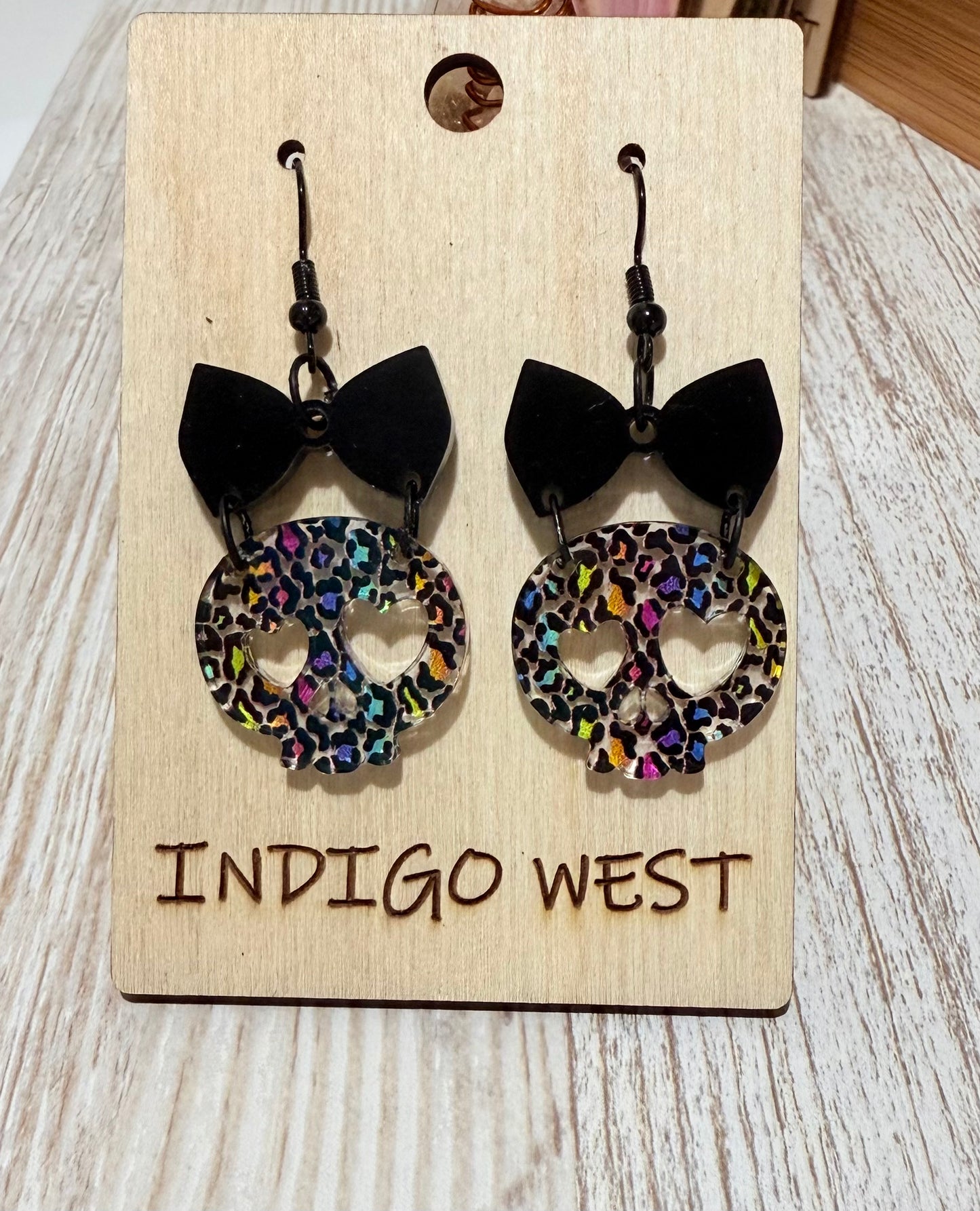 Leopard Skull & Bow Dangle Earrings-Hypoallergenic Halloween Statement Jewelr💀