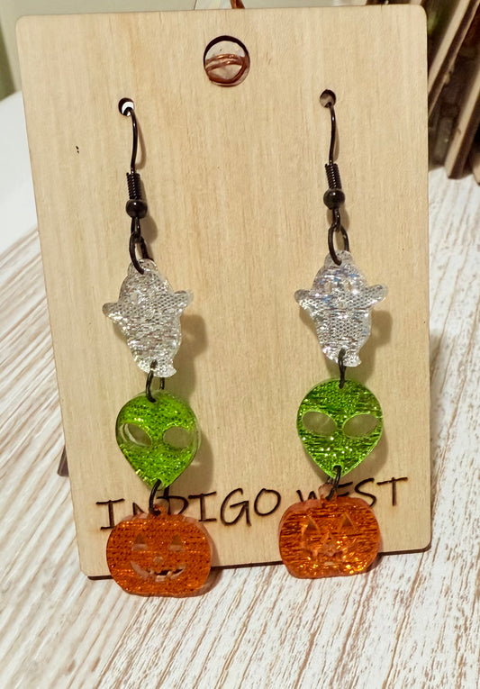 👽✨ Spooky Alien & Pumpkin Dangle Earrings – Hypoallergenic
